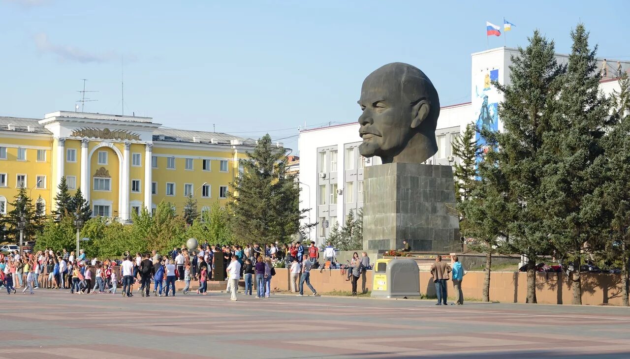 Площадь Ленина Улан-Удэ. Улица Ленина Арбат Улан-Удэ. Площадь советов Улан-Удэ. Центральная площадь Улан Удэ. Улан удэ советская