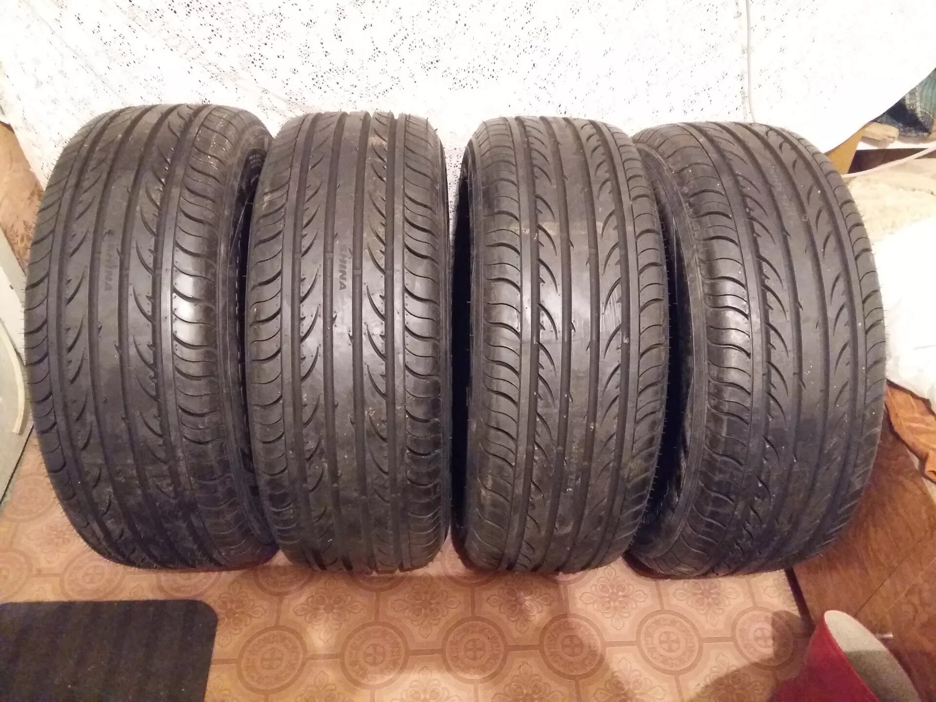 Авито 205 60 16 лето. 235/60 R16. Шины Астарта 235/60 r16. Белшина 215/60 r16 лето. Белшина 235/60 r16 100h.