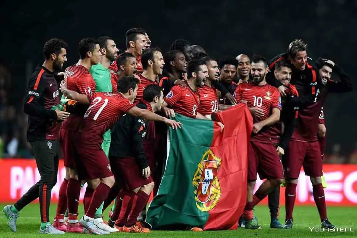 Сборная Португалии по футболу. Сборная команда Португалии. Игроки сборной Португалии по футболу. Португалия футбол сборная.