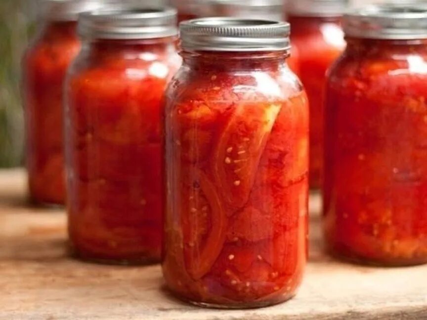Вкусные рецепты помидоров на зиму дольками. Помидоры в желе. консервирование томатов &quot;пальчики оближешь&quot;. консервированные томаты. помидоры в собственном соку на зиму.