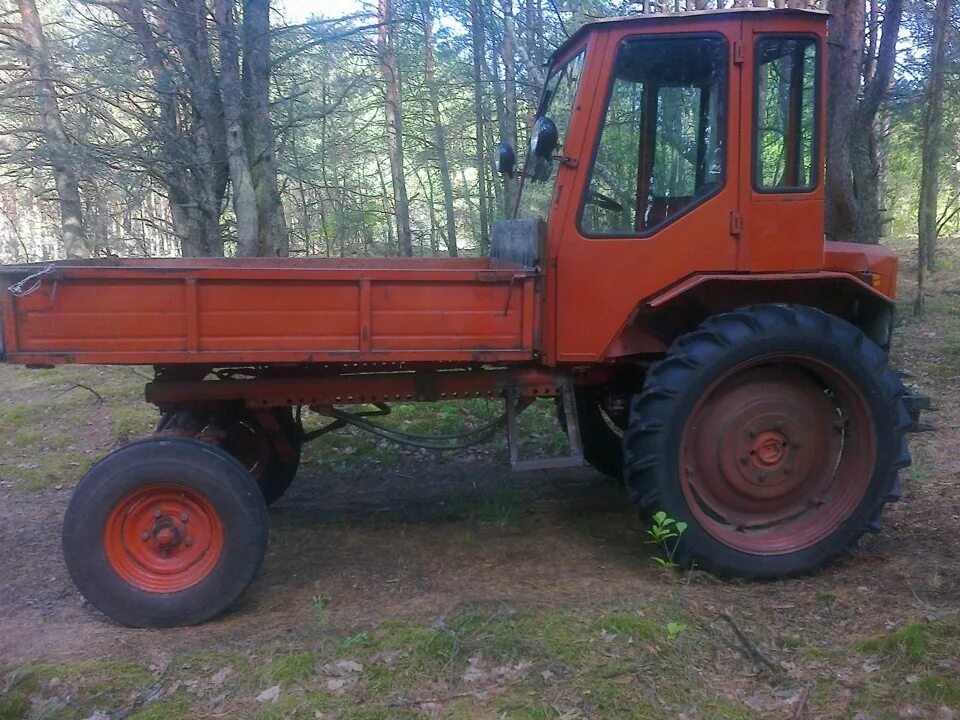 Купить т 16 цены. Трактор шассик т-16. Т16 трактор СССР. Новый шассик т 16. Трактор попрошайка т-16.