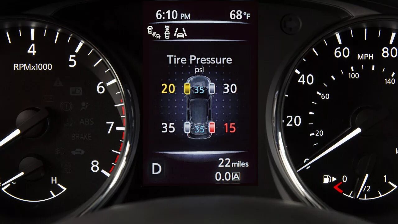 Неисправность системы tpms. Pressure Monitor TPMS. Tire Pressure monitoring System. TPMS автомобильная система контроля давления в шинах. Значок системы TPMS.