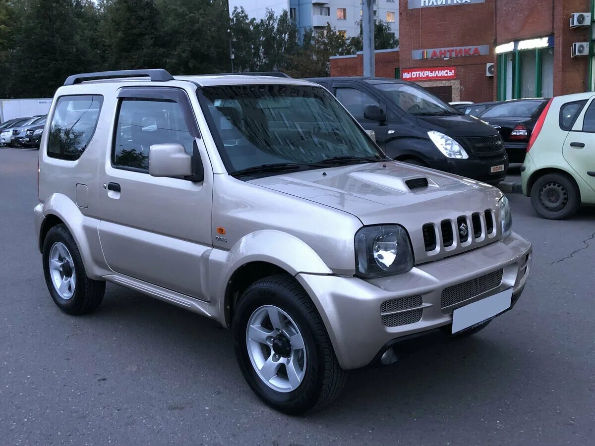 Сузуки джимни 5 дверей. Suzuki Jimny 5 Door. Suzuki Jimny 5 Doors White. Сузуки Джимни 5 дверный.