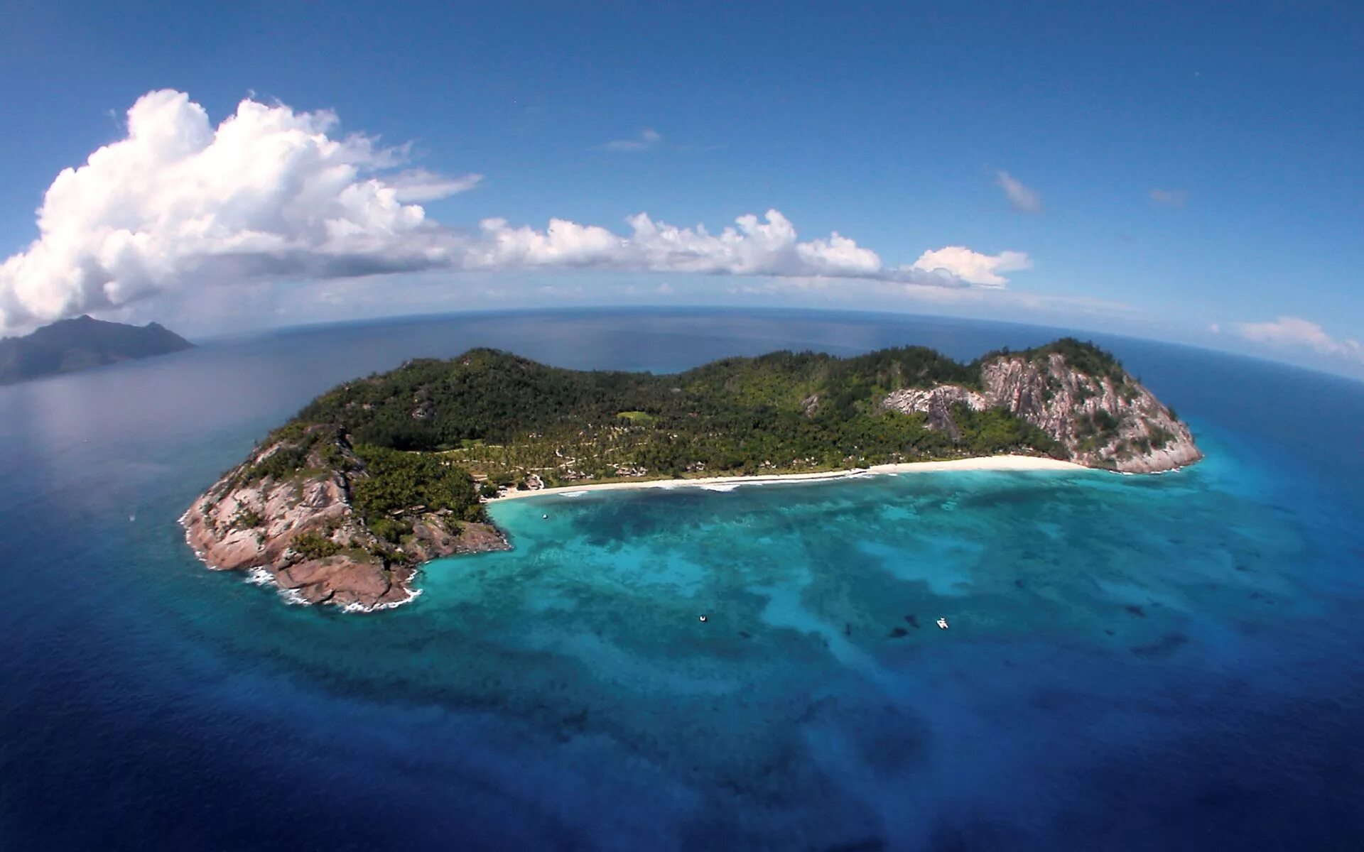 Islanded картинки. Архипелаг Сейшельские острова. Aride Island Сейшельские острова. Остров Норт Сейшелы Прохоров. Парадиз остров Карибского моря.