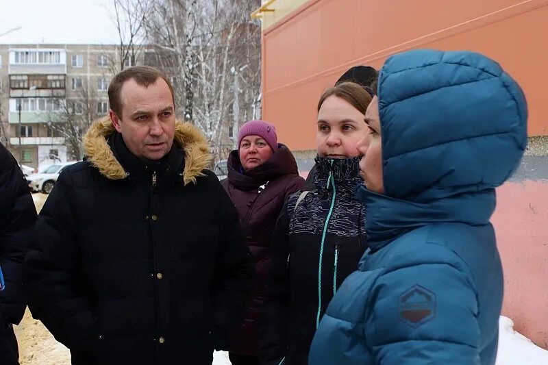 Население воскресенска 2023. Численность населения сергиев посад на 2020. Численность населения раменского района. Воскресенск вид на новлянск. График численности населения тольятти.