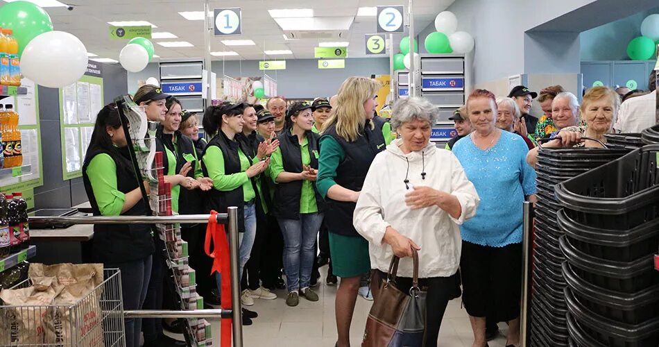 Жлобин магазин евроопт. Продукты в евроопте новополоцка. Евроопт работа жлобин. Евроопт работа жлобин. Жлобин евроопт.