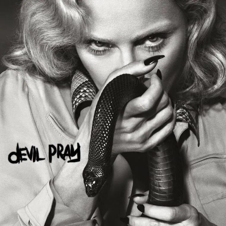 Madonna Devil Pray. Мадонна аватарка. Мадонна зверь. Madonna biting. Madonna back that up