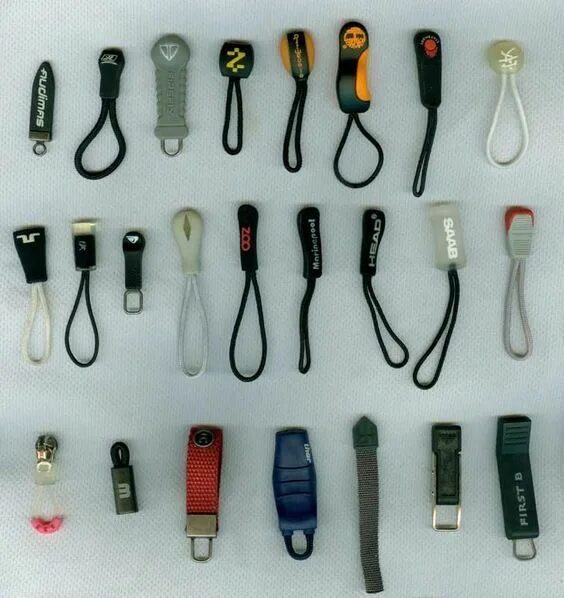 Bildergebnis für Sport Silicone Rubber Patch Logo Zipper pulls, Zipper, Zip pull