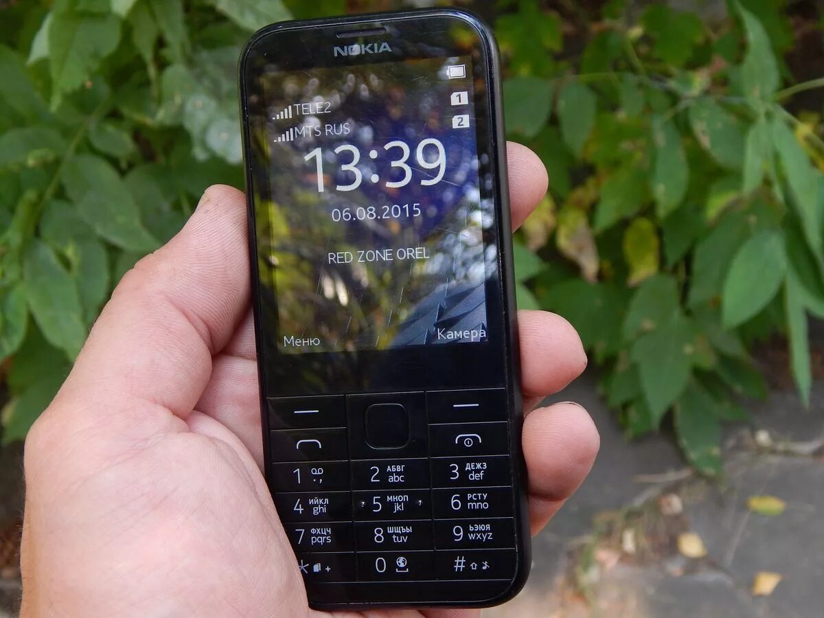 Продать кнопочный телефон. Nokia 2 SIM кнопочный SD. Nokia телефон кнопочный 225. Nokia 225 Black. Кнопочный телефон Nokia 225 чёрный.