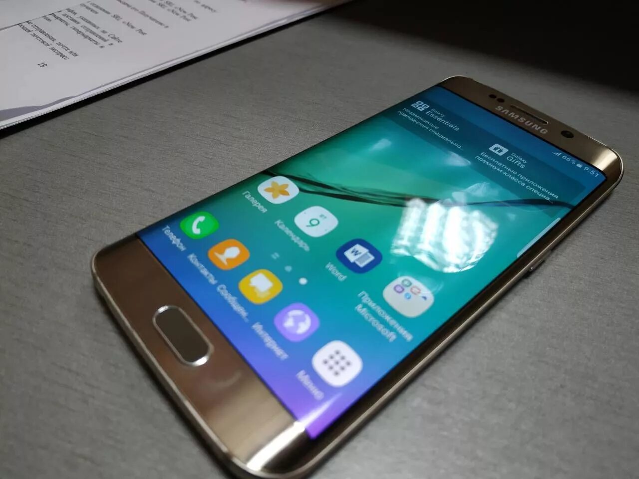 Самсунг галакси s6 edge. Галакси с6 эйдж. Samsung galaxy s6 2015. Samsung s6 gold. Галакси с6 эйдж.
