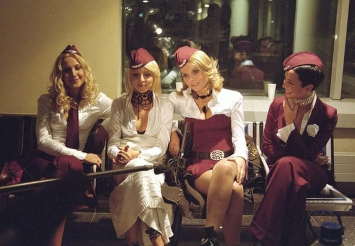 Ольга орлова а я все летала. Лечу блестящие. Лечу блестящие. Блестящие летала. Блестящие а я все летала 2003.