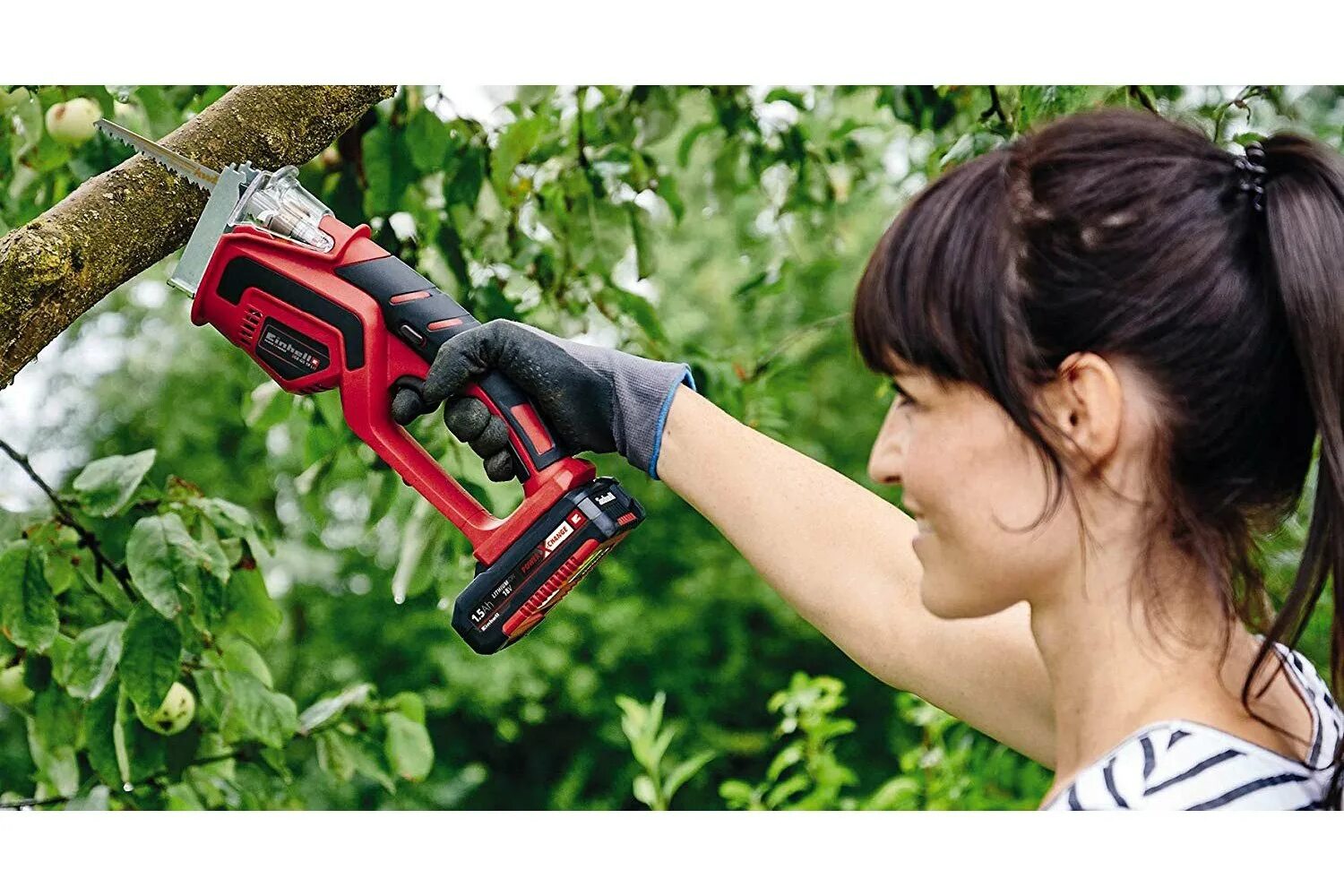 Кусторез Einhell 18v. Сабельная пила аккумуляторная Black Decker 18v для обрезки деревьев. Пила Einhell ge-GS 18 li 0 коробка. Аккумуляторная Садовая сабельная пила PGS 4-18. Как выбрать аккумуляторную мини пилу для дачи