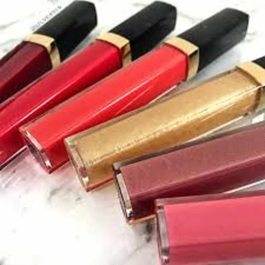 Chanel rouge Coco Gloss. Chanel rouge Allure Gloss 18. Chanel rouge Coco Gloss 774. Шанель Руж Коко Глосс.