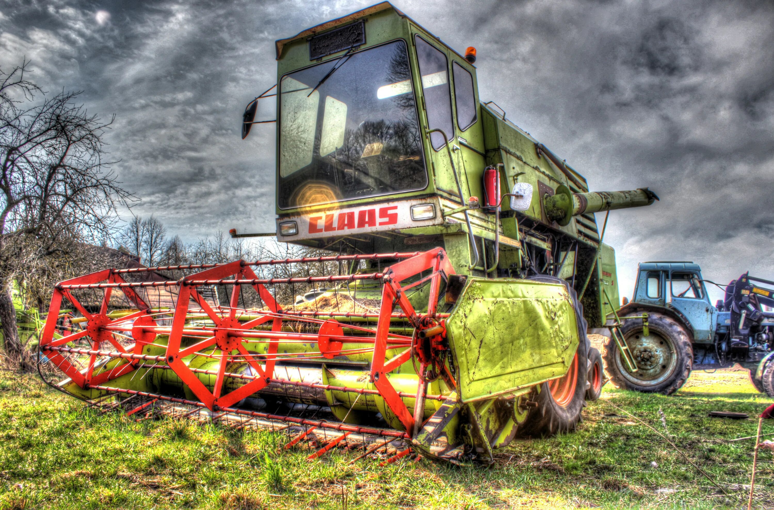 Улица сельхозтехника. Сельхозтехника claas. зерноуборочный комбайн в поле claas. harvester трактор. claas комбайны и трактора.