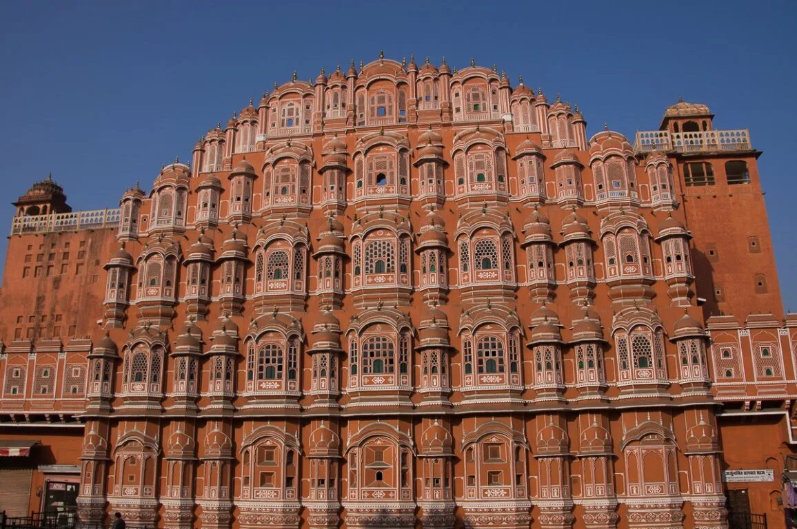 дворец ветров в джайпуре. дворец ветров в джайпуре. дворец ветров в джайпуре. форт мехрангарх джодхпур индия. дворец ветров в индии находится.