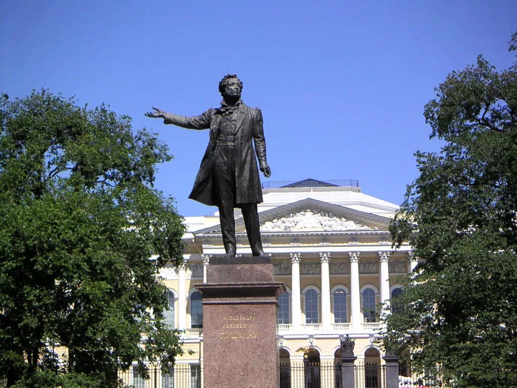 Пушкин жил в санкт петербурге. Памятник а. с. Пушкину (Санкт-Петербург, площадь искусств). Памятник Пушкину Аникушина. Памятник Пушкину в Питере. Памятник Пушкину в Петербурге Аникушина.