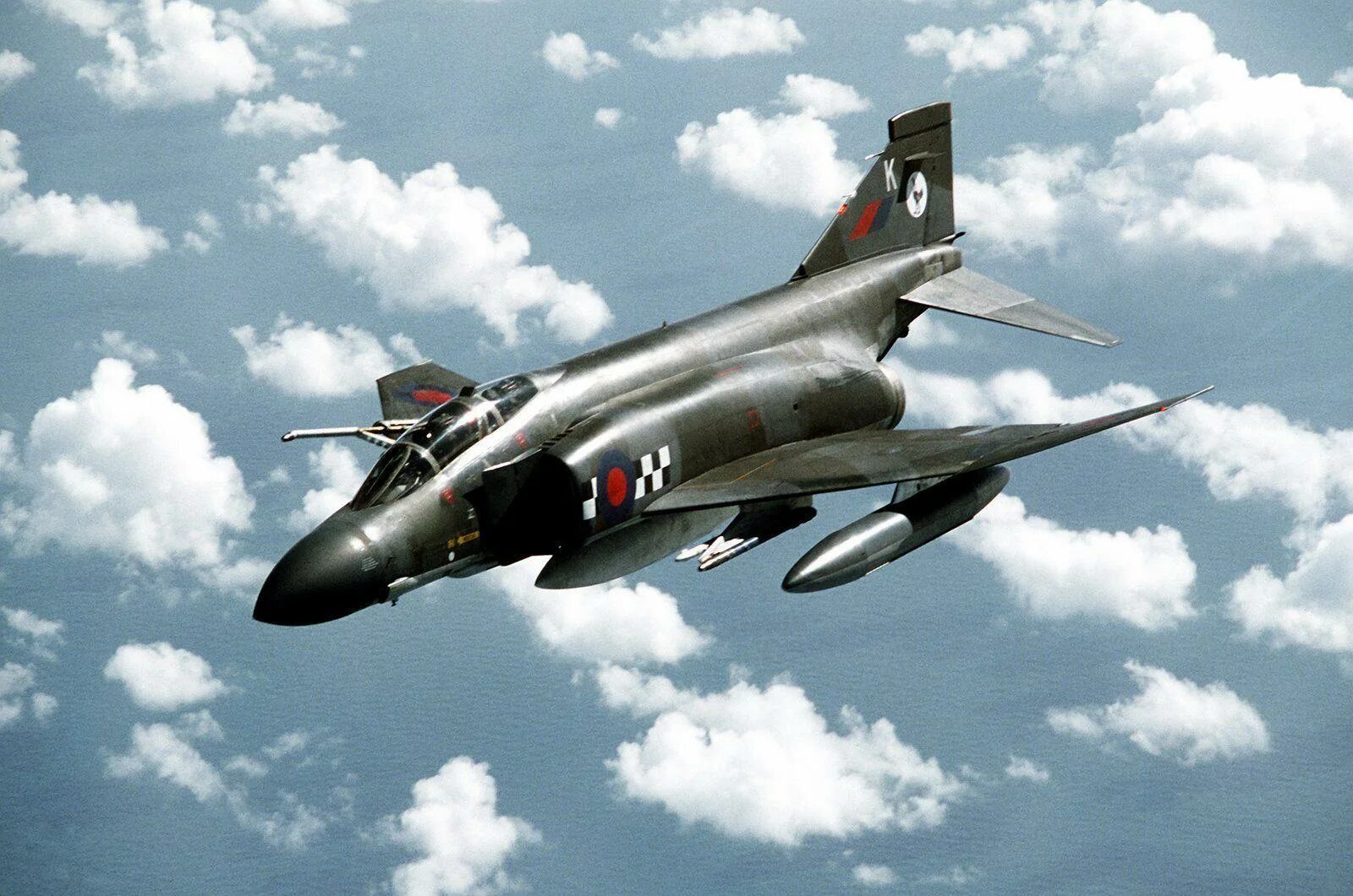 F 4 ice
