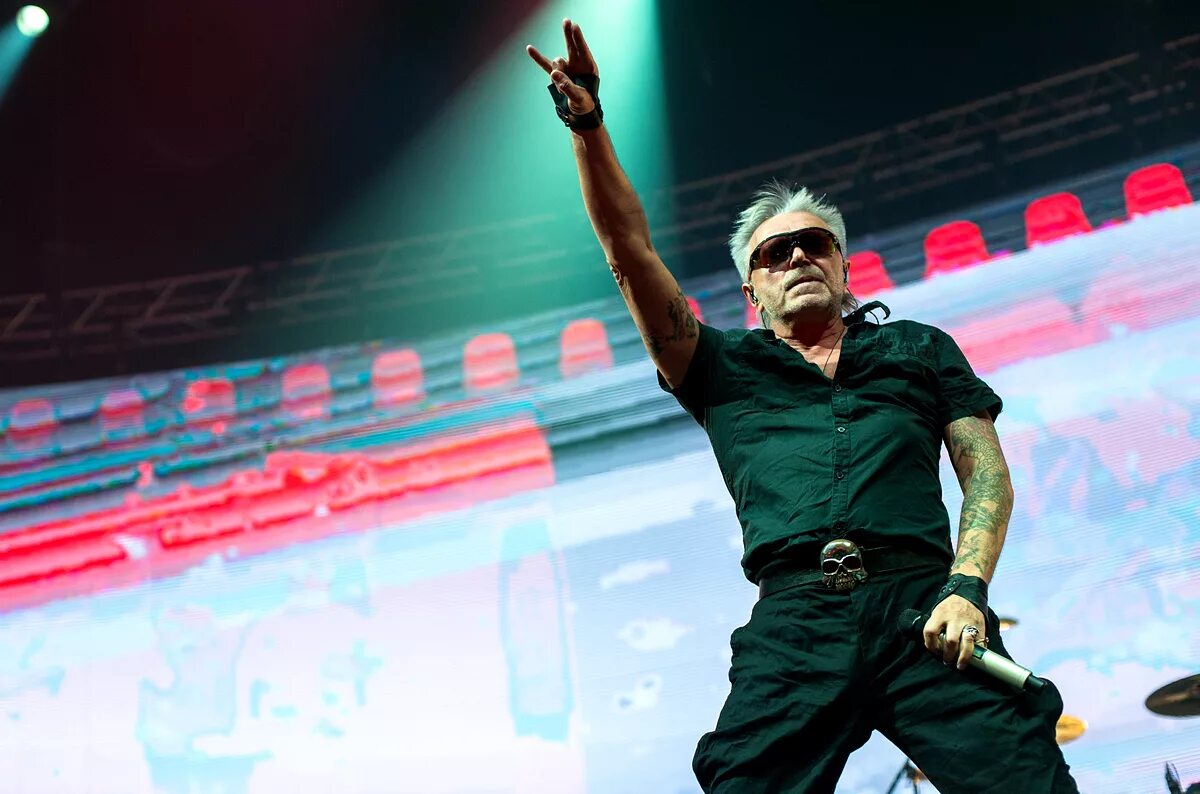 константин кинчев группа. саяногорск алиса концерт. константин кинчев алиса 2022. группа алиса кинчев. группа алиса 2023 год.