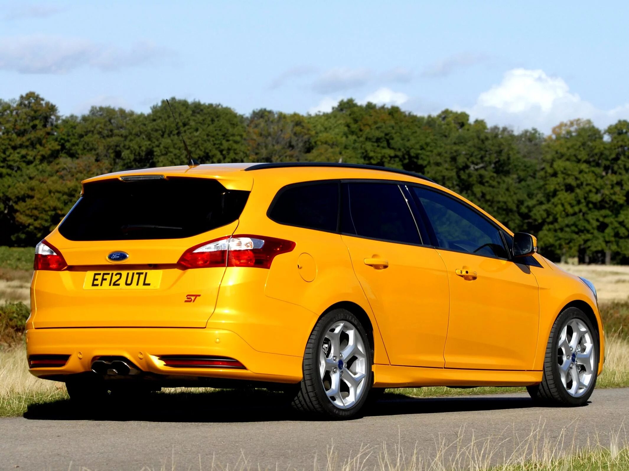 Фокус универсал тюнинг. Ford Focus 3 St универсал. Ford Focus St Wagon. Ford Focus St 2017 Wagon. Focus 3 St Wagon.