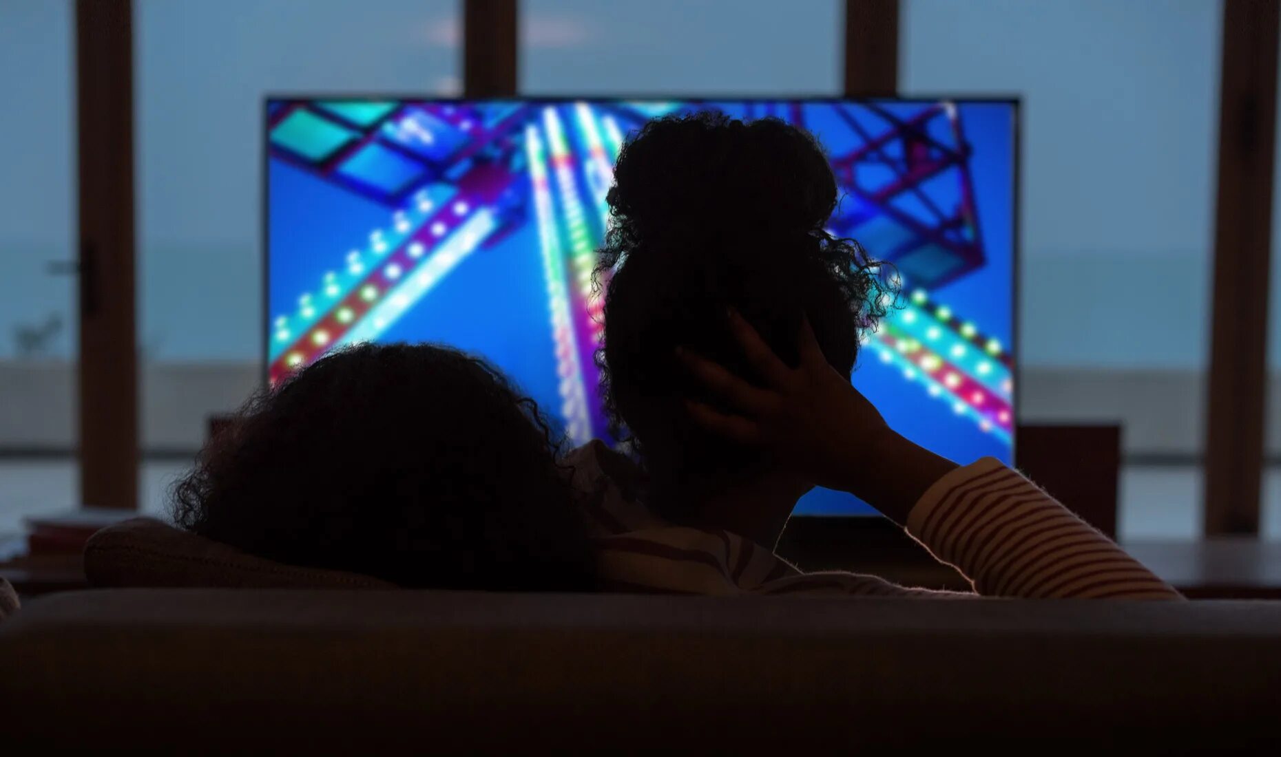 Телевизор xiaomi mi tv 4s. Tvos. Тв на 4 июля 2024. Apple tv 2023. Игры для apple tv.