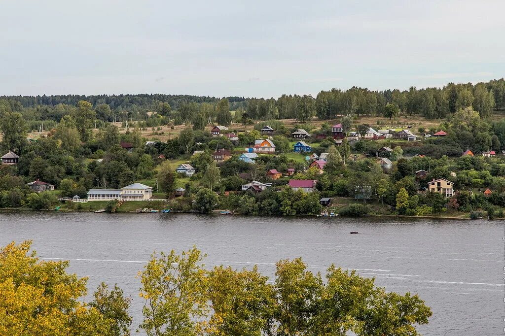 Плёс на Волге город. Весецкий плёс. Плес реки белая посёлок Мишелёвка. Макаров Плес.