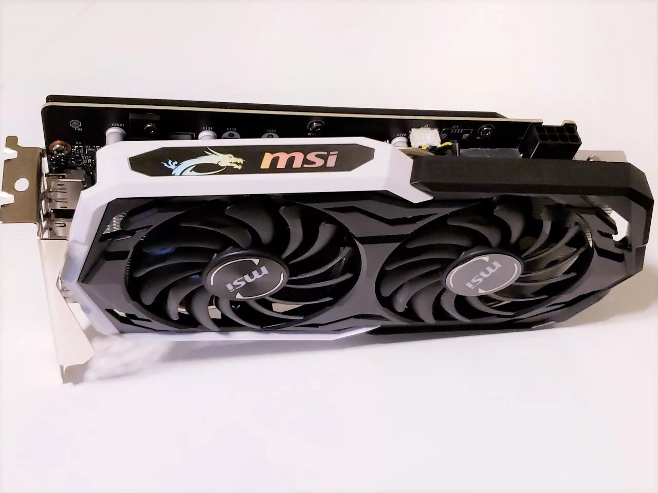 Msi geforce gtx 1660 6 гб. MSI GEFORCE GTX 1660 ti Armor. MSI GTX 1660 ti Armor 6g. Видеокарта MSI GEFORCE GTX 1660 ti Armor OC. MSI GEFORCE GTX 1660 Armor OC.