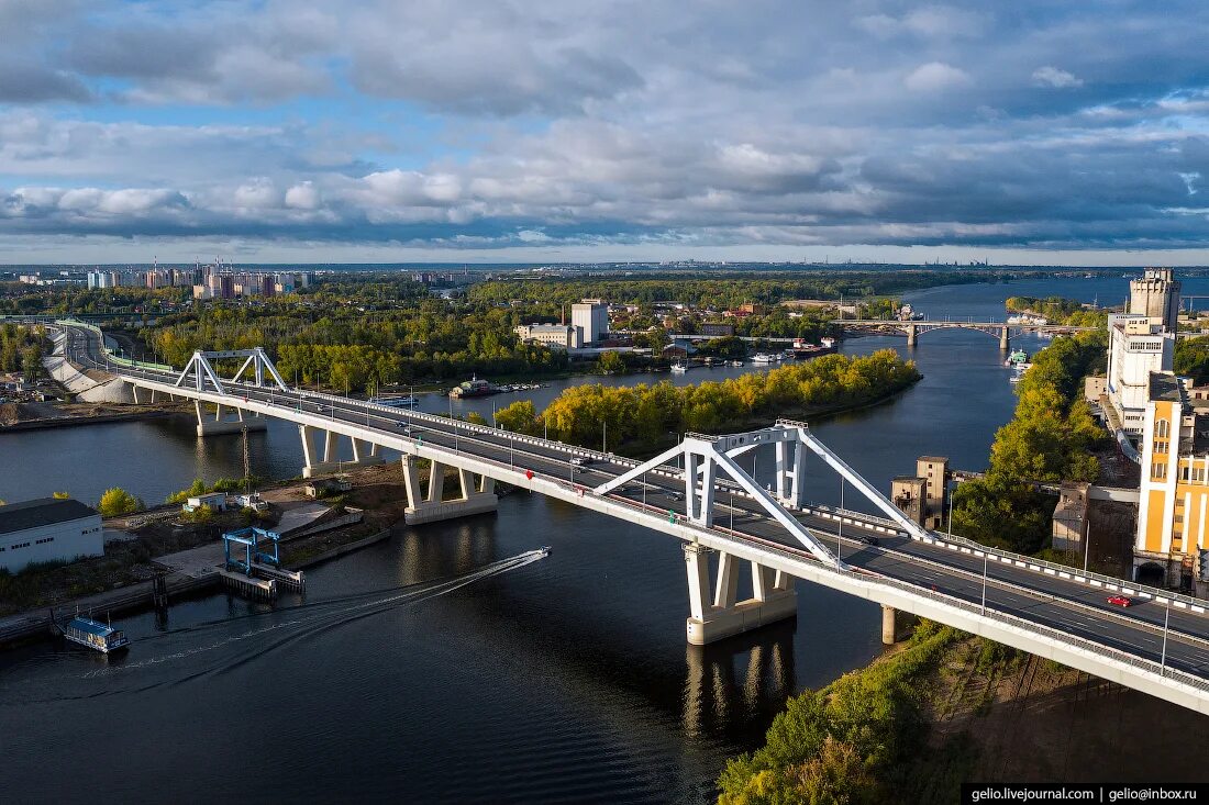 Обладает самара. Самара город на Волге. Самара с высоты. Самара Волга центр. Фрунзенский мост Самара.