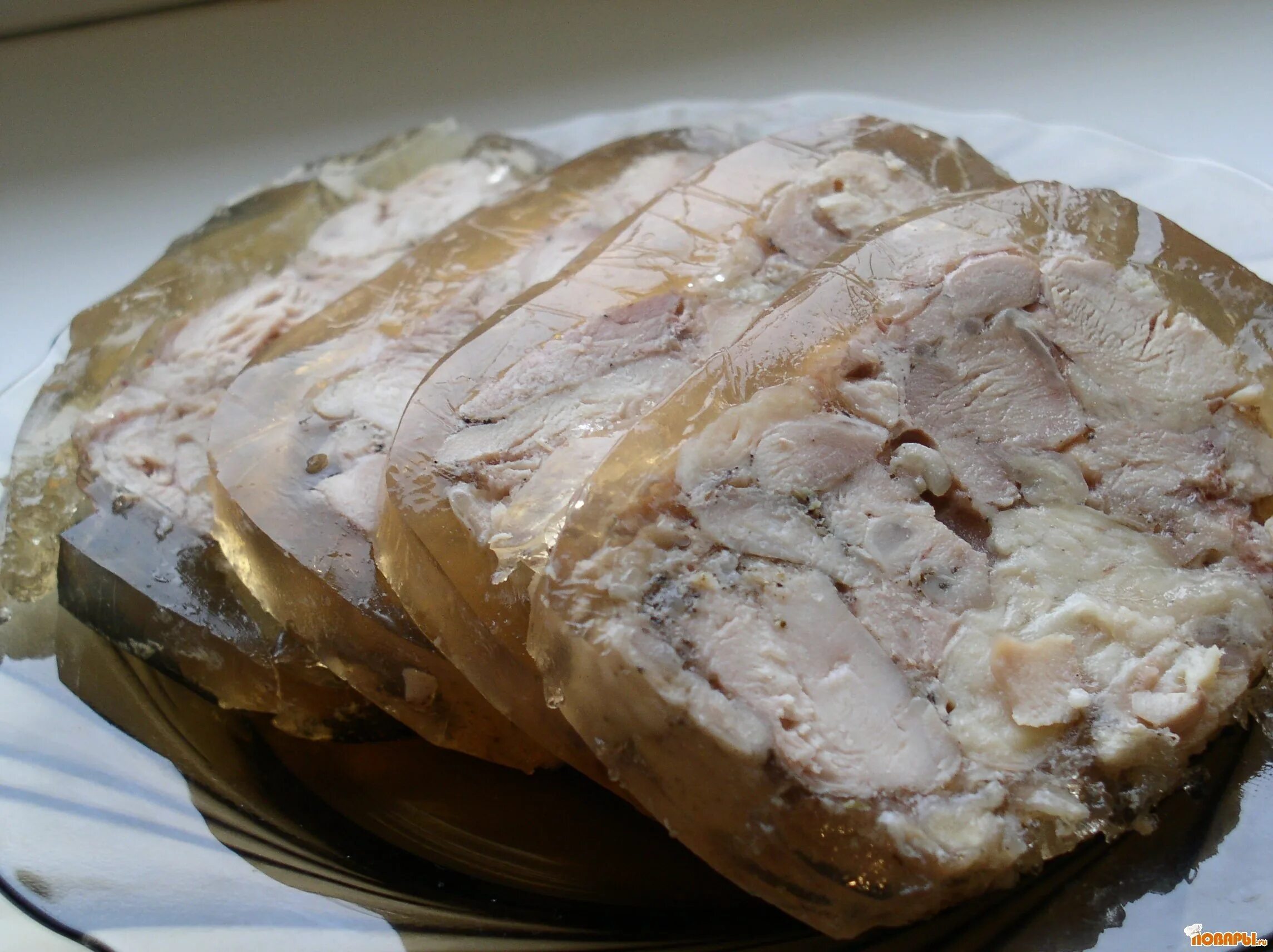 Филе в желе. Куриный рулет в желе. мясной рулет в желе. куриный рулет в пакете. куриный рулет в коробке.