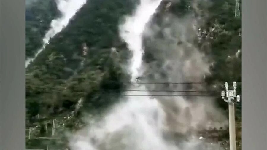 Землетрясение в японии 2011 9,8. Землетрясение фото. Землетрясение в китае 1 июня 2022. 12 2023. 12 2023.