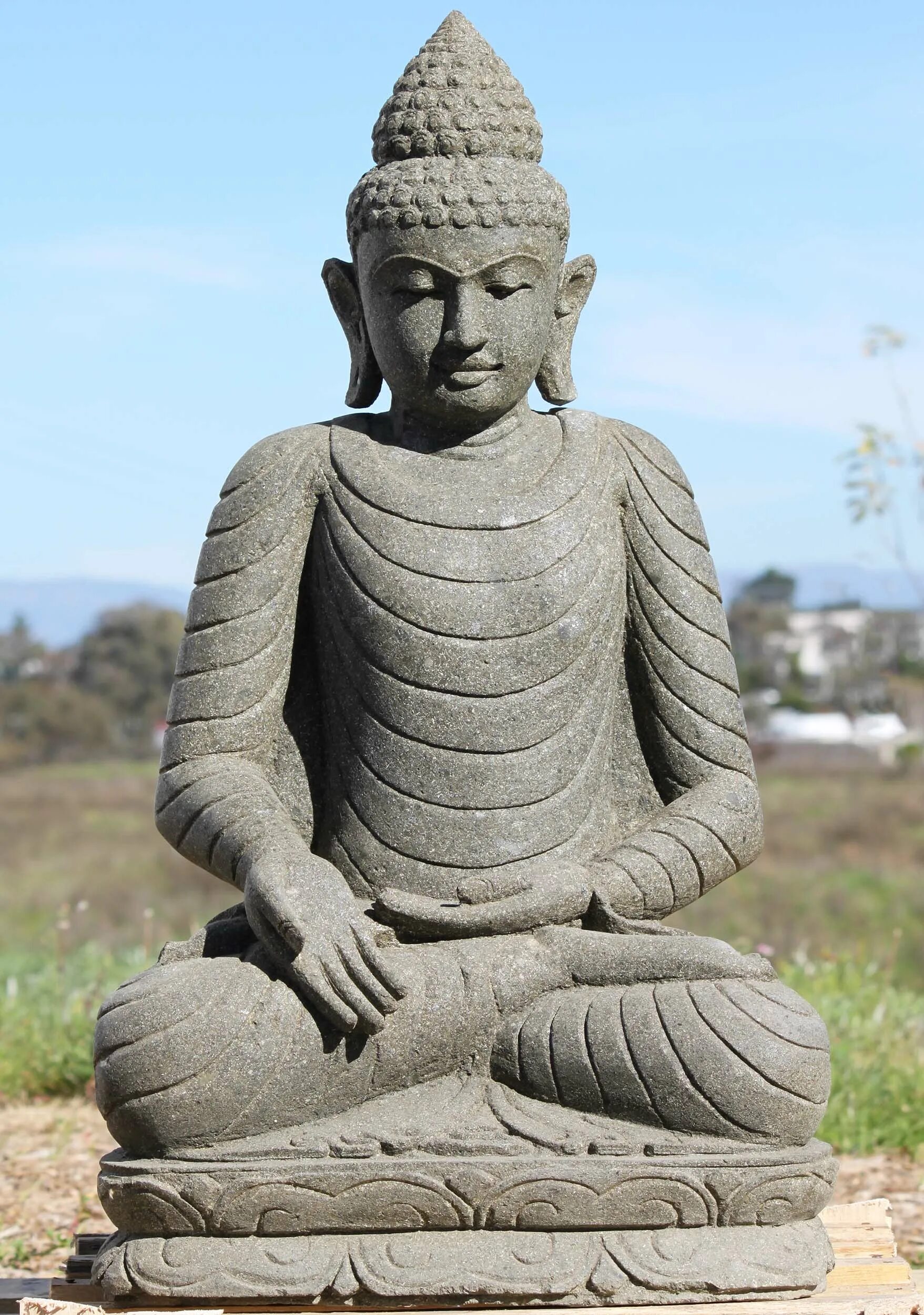 Мудры будды. Бхайшаджьягуру Будда статуя. ВАРАДА мудра Будда. ВАРАДА + Абхая мудра Будда. ВАРАДА мудра буддизм.