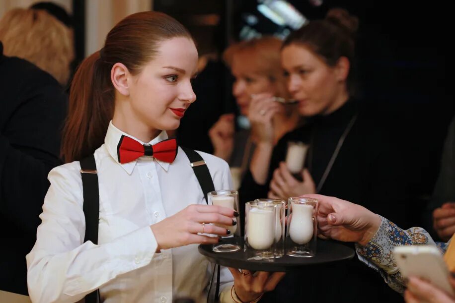 Дмитрий федоров модус. Арт директор ресторана. Арт директор ресторана. Арт директор ресторана. Креативный директор кафе.