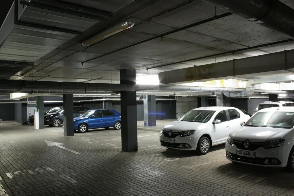 Parking lot 2. Крытая парковка. Крытые автостоянки. Крытый паркинг для авто. Крытая стоянка автомобилей.