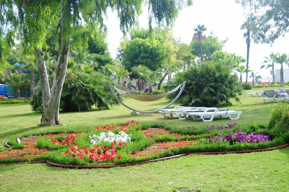 V s park. Queens park le jardin 5 турция. отель queens park le jardin кемер. queens park le jardin (ex. le jardin resort) 5*. queens park le jardin 5 турция кемер 1 линия.