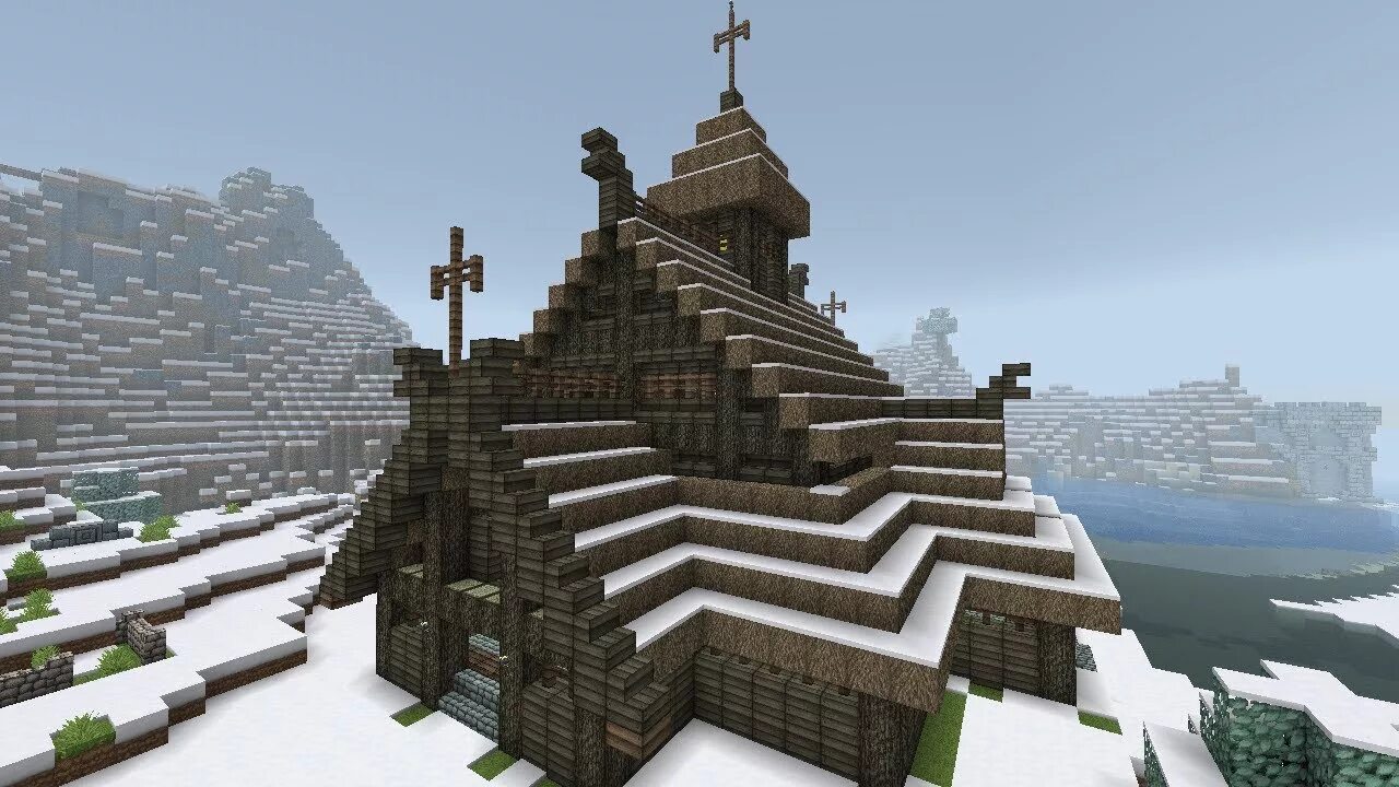 Temples minecraft. Средневековая Церковь в майнкрафт. Средневековая часовня майнкрафт. Христианская Церковь майнкрафт. Церковь майнкрафт постройка Средневековая.