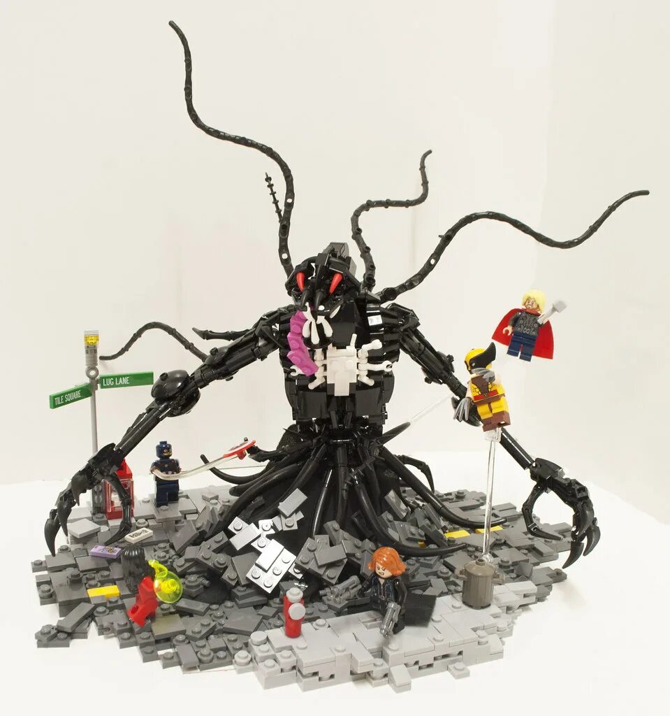 Venom игрушка marvel. Фигурки венам. Игрушка веном марвел. Игрушка веном игрушка веном. Фигурки марвел веном.