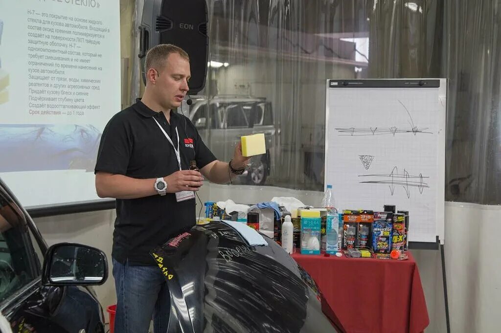 Магазин юником якутск. Ооо юником. Uniqom автозапчасти. Медиапроф логотип. Магазин юником якутск.