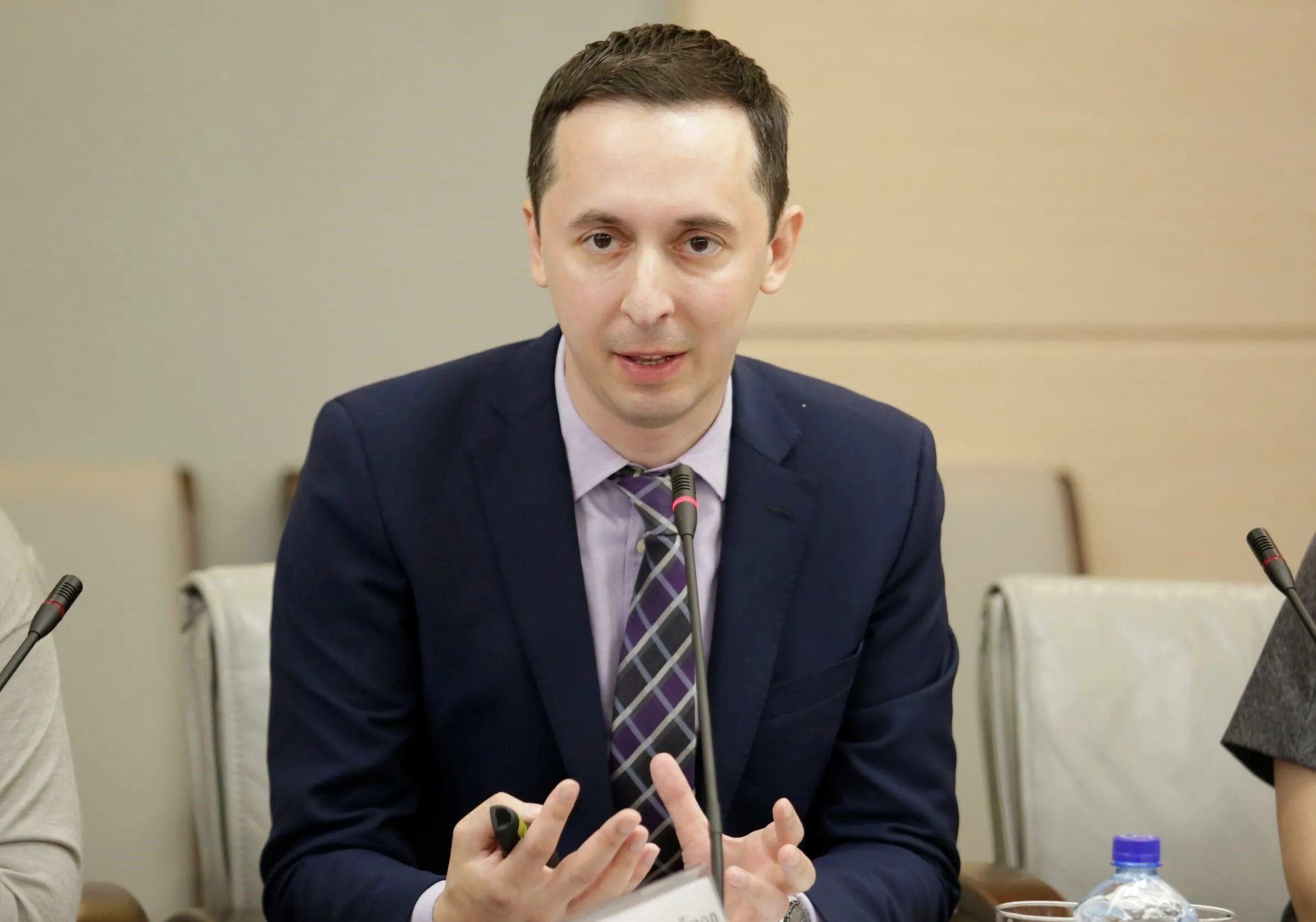 Давид мелик гусейнов министр здравоохранения нижегородской области. Д. Девид мельник гусейнов. Мелик-гусейнов давид. Министр здравоохранения нижегородской области мелик гусейнов.