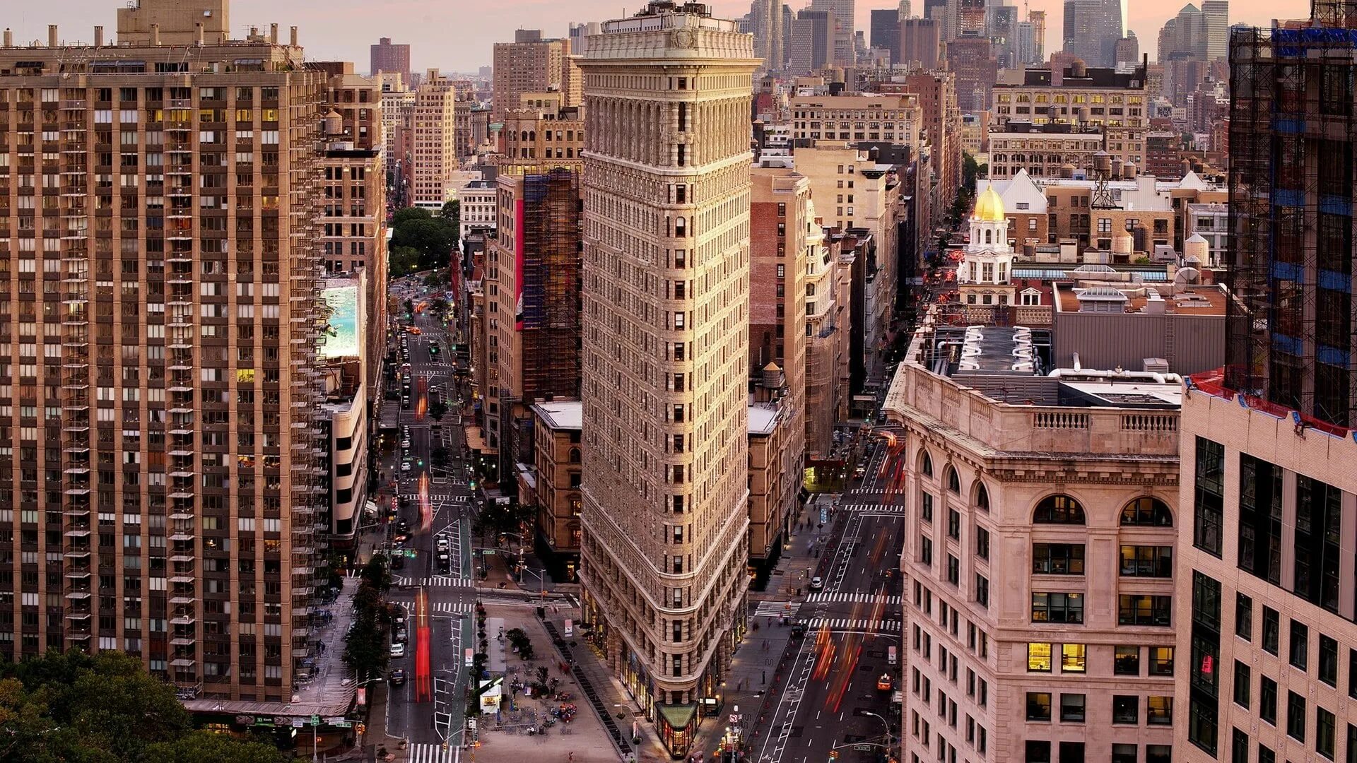 Флэтайрон-Билдинг Нью-Йорк. Flatiron building в Нью-Йорке. Небоскреб Флэтайрон-Билдинг в Нью-Йорке. Флэтайрон-Билдинг, Нью-Йорк, США.