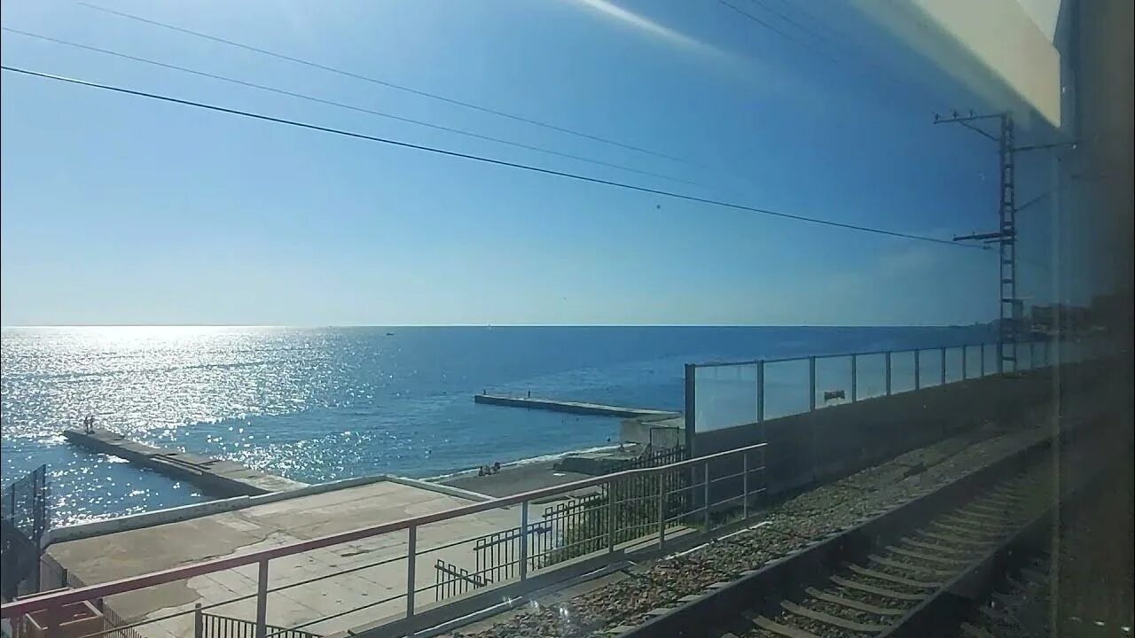 Москвича увидевшего липецк из окна поезда доставили. Вид из окна поезда адлер. вид на море из поезда в адлере. виды из поезда в адлер. виды из адлера.