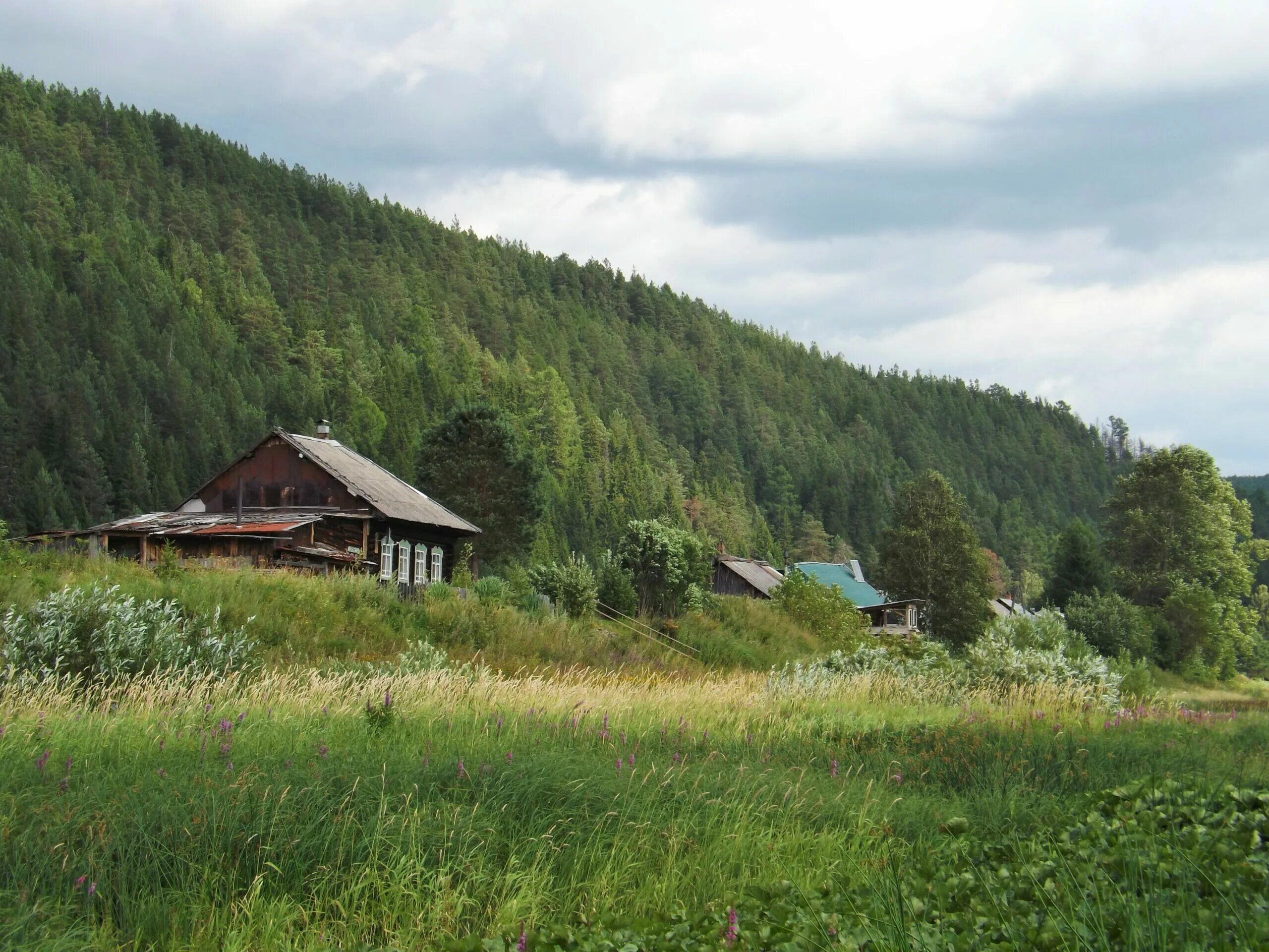 Верхняя ослянка. Деревня ослянка пермский край. Гора ослянка. Деревня большая ослянка пермский край. Поселок верхняя ослянка.