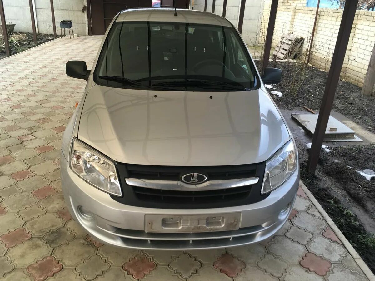 свежие авто с пробегом ставропольский. машины с пробегом ставропольский край ваз. автомобили в ипатово. лада гранта со ставропольскими номерами цвет белый. тавра машина.