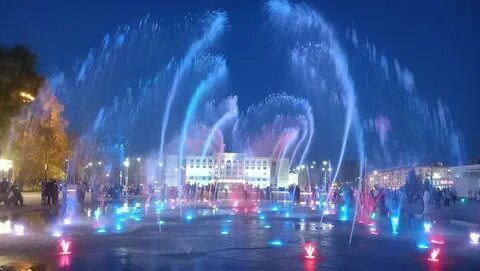 Открытие светомузыкального фонтана в красноярске