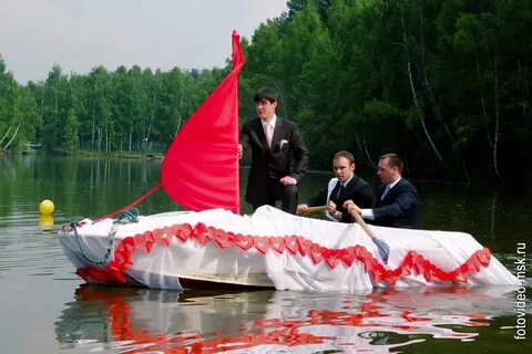 Стиль алые паруса