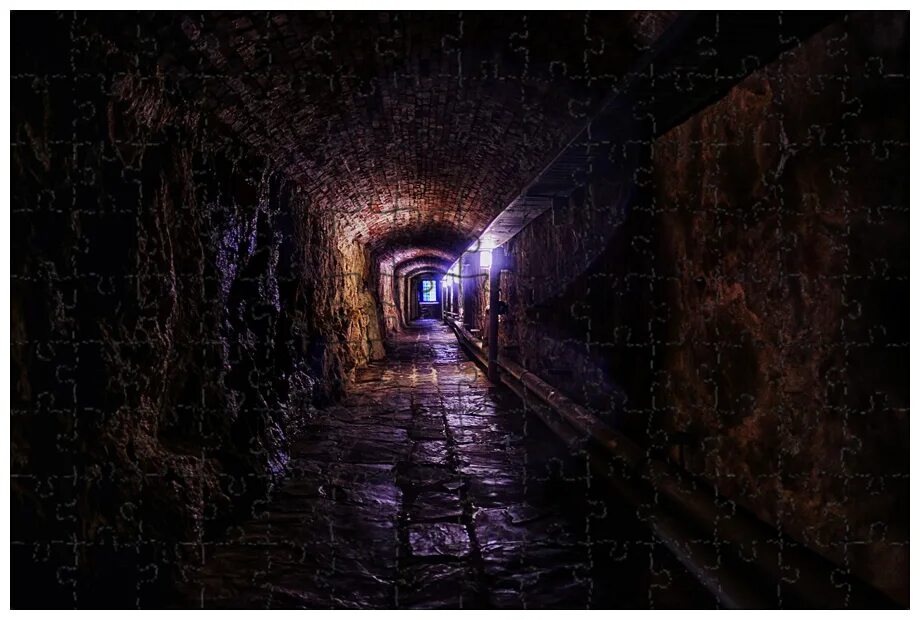 подземный тоннель. проход над тоннелем волоколамка свободы. саппертонский туннель. Metro 2033 подземные города. диггеры метро 2033.