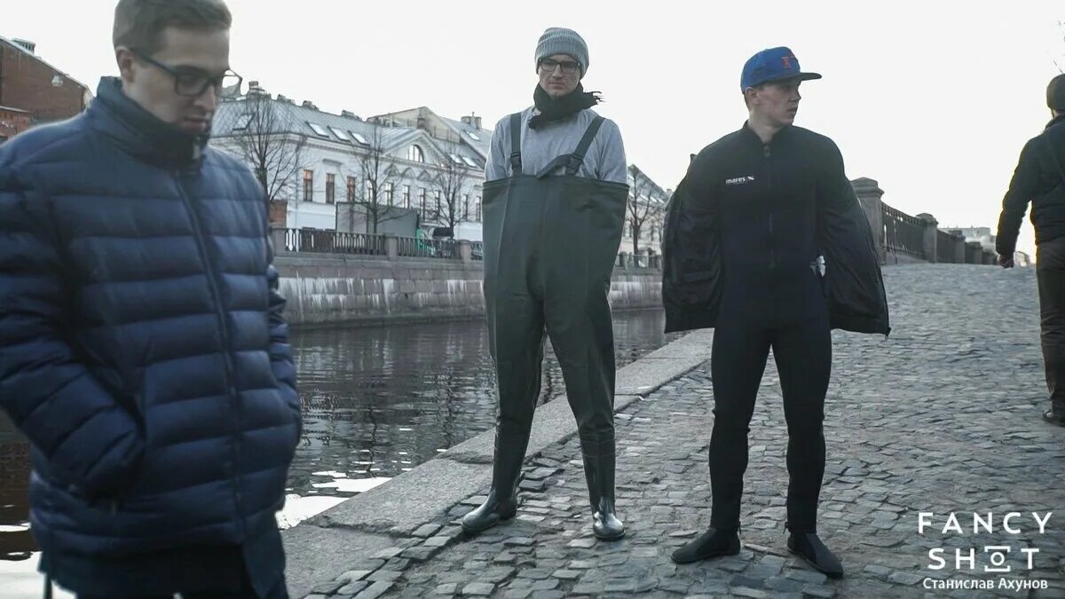 Ленинград питер пить mp3. Клипы про питер. в питере пить. съемки клипа петербург ленинград. в питере пить картинки из клипа.