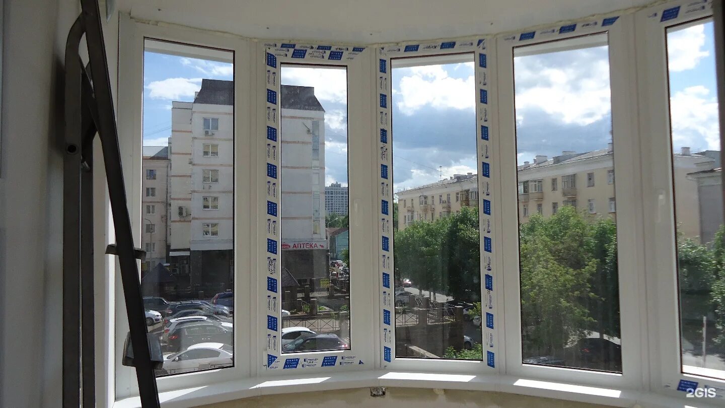 окна б/у пластиковые. евроокна уфа. дверь рехау пластиковая. старые алюминиевые окна. недорогие пластиковые окна уфа.