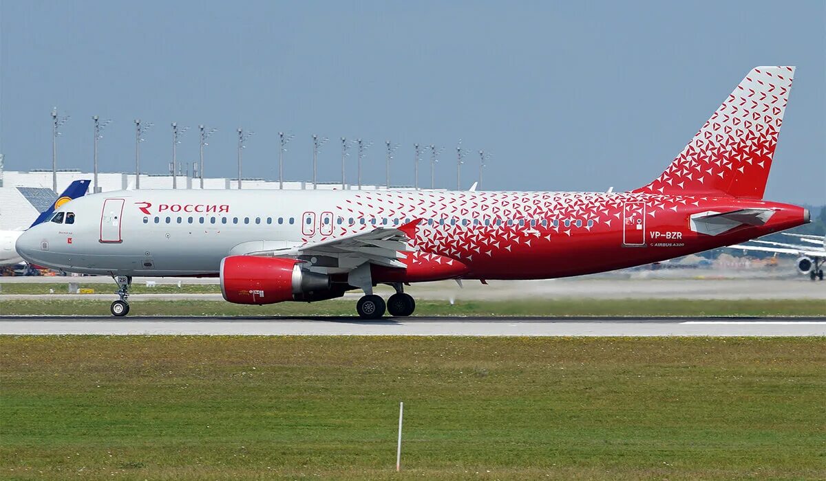 A320-214. Airbus a320 Россия. Авиакомпания Россия Аэробус а320. Airbus a320-214.