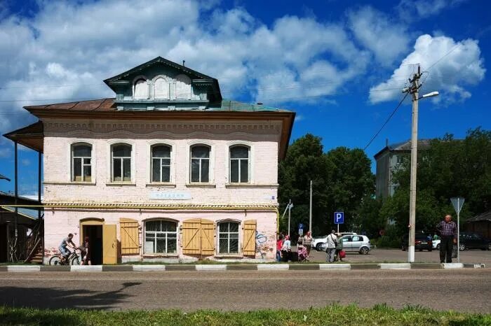 Старица тверская область гостиницы. Город старицы тверской губернии. Рынок в старице тверская область. Жд вокзал старица. Старица тверская область гостиницы.