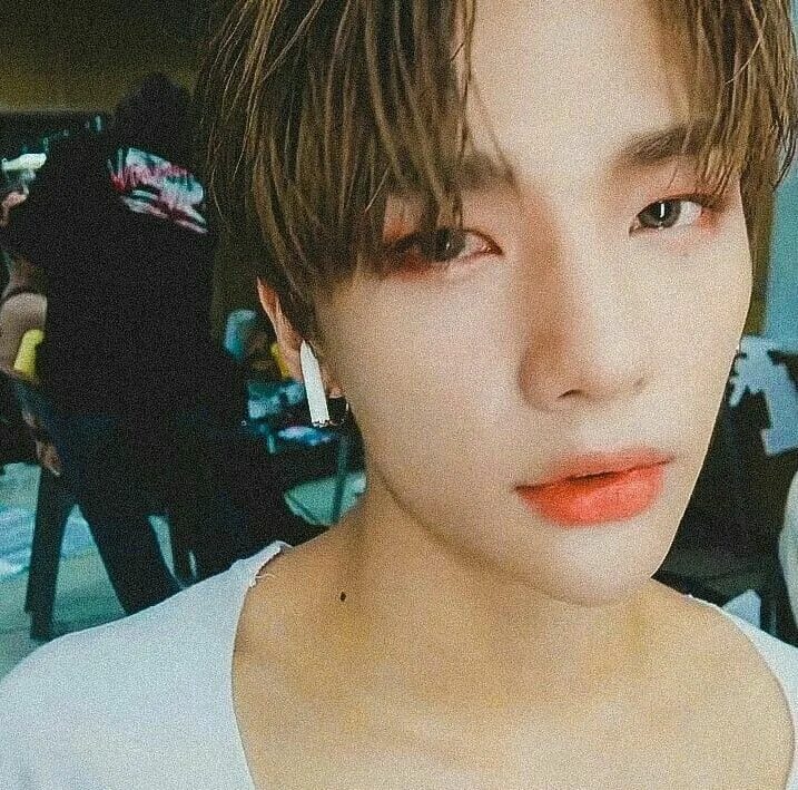 Стреикиц ходжын. Хён джин stray kids 2020. Факты о хенджине из stray kids. Хён джин stray kids. Хван хёнджин.