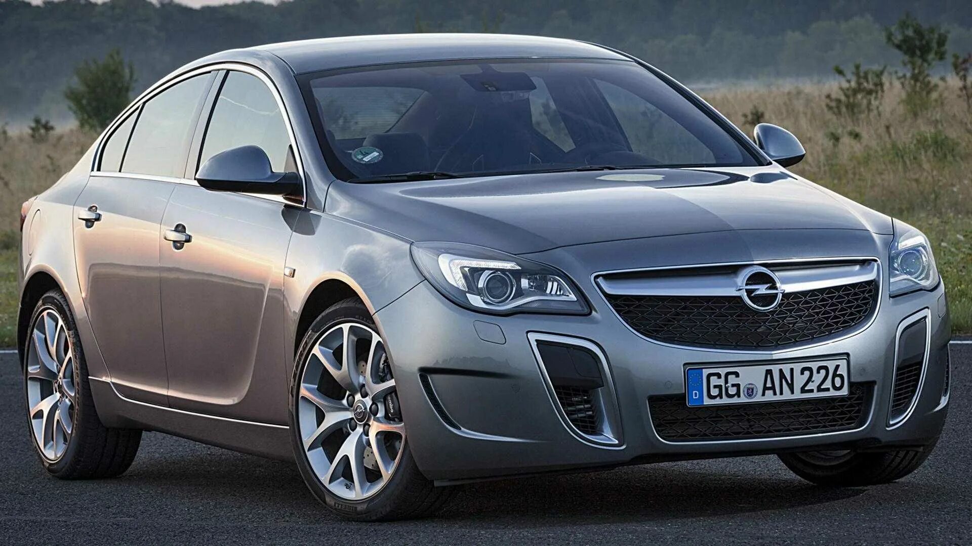 Оцинкованные опеля. Opel Insignia 2013. Опель Инсигния 2013. Opel Insignia OPC. Опель Инсигния седан 2013.